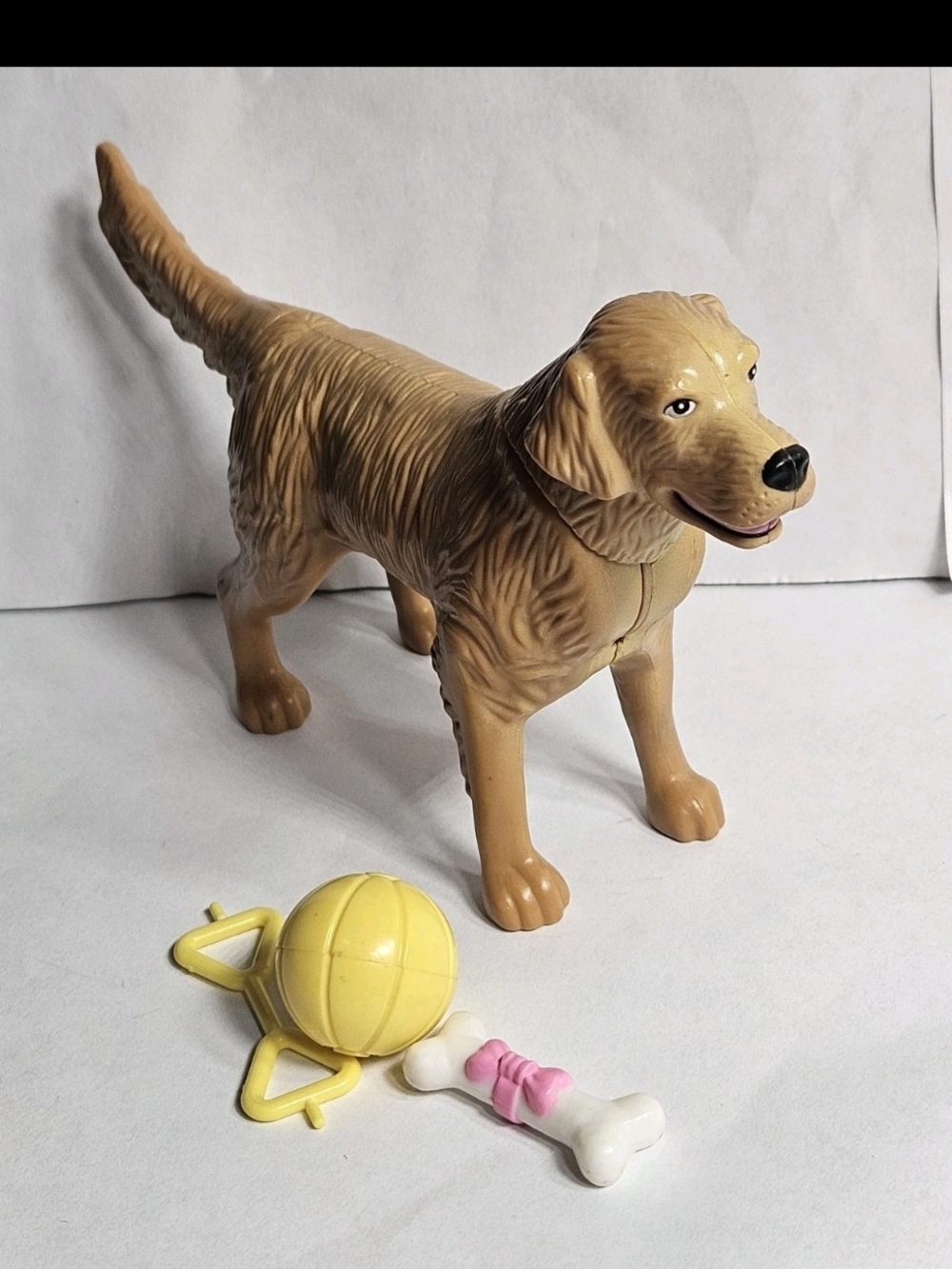Barbie Kennel Care Pets Bedtime Dog Figures Golden Retriever Bone/Access Bundle